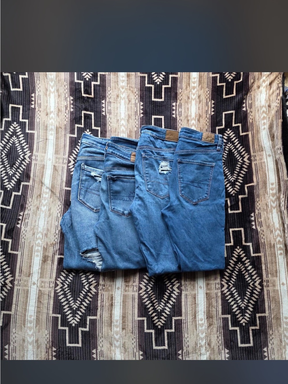 American Eagle Outfitters Women's Blue Skinny Jeans — Distressed Pack
